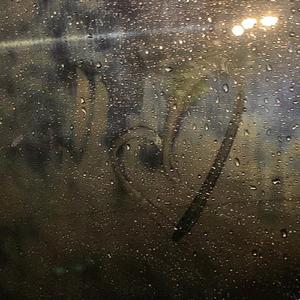 小玲的嫩苞又嫩又紧视频
